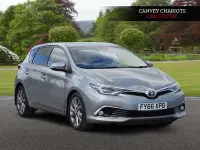 Used Toyota Auris 112 HP (82 kW) 2016 Grey Hatchback