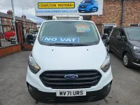 Used Ford Transit Custom 130 HP (95 kW) 2021 White Van
