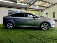 Begagnad Ford Mondeo Titanium X 2009 Silver Halvkombi