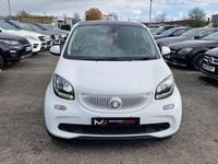 Used Smart ForFour 2016 White Hatchback