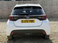 Used Toyota Yaris Hybrid Design 116 HP (85 kW) 2022 White Hatchback