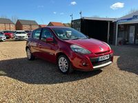 Used Renault Clio II Dynamique 86 HP (63 kW) 2010 Red Hatchback
