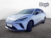 Used MG MG4 EV SE 2022 White Hatchback