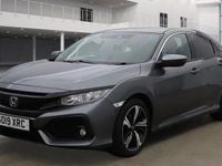 Used Honda Civic SR 126 HP (92 kW) 2019 Polished metal grey Hatchback