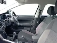 Usado VW Polo Life 80 CV (58 kW) 2024 Negro Utilitario