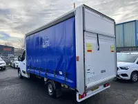 Begagnad Renault Master 2022 Vit Minibuss