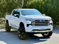 Used Chevrolet Silverado 420 HP (308 kW) 2025 White Sedan