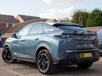 Used Peugeot e-3008 Allure 152 kW (207 HP) 2025 Blue SUV