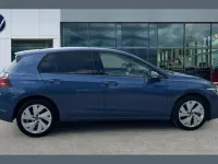 Używany VW Golf VIII Match 200 KM (147 kW) 2025 Niebieski Hatchback