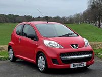 Used Peugeot 107 68 HP (50 kW) 2011 Red Hatchback