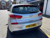 Used Hyundai i30 SE 90 HP (66 kW) 2017 Silver Hatchback