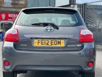 Used Toyota Auris Hybrid T4 136 HP (100 kW) 2012 Grey Hatchback