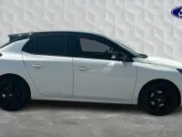 Used Vauxhall Corsa 99 HP (72 kW) 2023 White Hatchback
