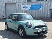Usado Mini Cooper Hatch 113 kW (154 HP) 2025 Verde Citadino