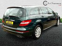 Used Mercedes R350 268 HP (197 kW) 2021 Green MPV