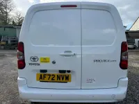 Used Toyota Proace Design 120 HP (88 kW) 2022 White MPV