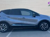 Usado Renault Captur Dynamique 110 HP (80 kW) 2017 Cinzento SUV