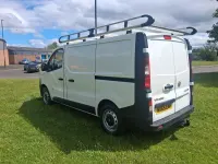 Used Vauxhall Vivaro 90 HP (66 kW) 2022 White MPV