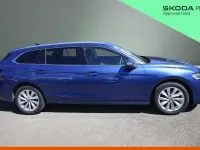 Used Skoda Superb SE Technology 150 HP (110 kW) 2025 Cobalt blue metallic Estate