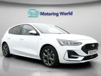 Used Ford Focus ST-Line 125 HP (91 kW) 2023 White Hatchback
