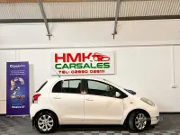 Used Toyota Yaris 2011 White Hatchback