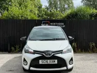 Used Toyota Yaris Design 99 HP (72 kW) 2016 White/black Hatchback