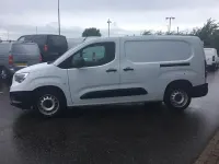 Used Vauxhall Combo S 100 HP (73 kW) 2023 White MPV