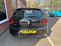 Used VW Polo SE 95 HP (69 kW) 2019 Black Hatchback