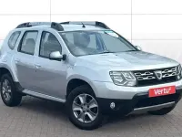 Usado Dacia Duster Lauréate 109 CV (80 kW) 2016 Plateado SUV