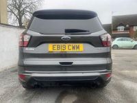 Käytetty Ford Kuga ST-Line 180 HP (132 kW) 2019 Harmaa Katumaasturi