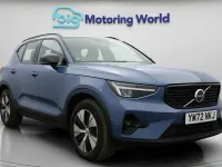 Usado Volvo XC40 Plus 211 HP (155 kW) 2023 Azul SUV