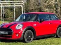 Used Mini ONE Hatch 102 HP (75 kW) 2018 Red Hatchback