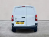 Used Toyota Proace 120 HP (88 kW) 2024 White MPV