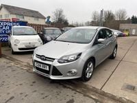 Used Ford Focus Zetec 125 HP (91 kW) 2014 Silver Hatchback