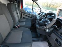 Used Ford Transit Custom 105 HP (77 kW) 2019 Red Van