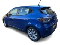 Used Renault Clio V Evolution 145 HP (106 kW) 2024 Blue Hatchback