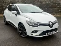 Used Renault Clio Iconic 75 HP (55 kW) 2019 White Hatchback