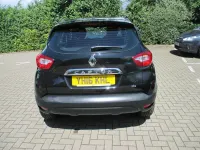Used Renault Captur Dynamique 90 HP (66 kW) 2016 Black SUV