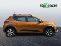 Used Dacia Sandero Prestige 99 HP (72 kW) 2022 Orange Hatchback