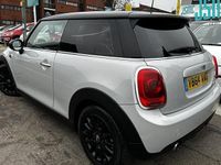 Usado Mini Cooper D Hatch 116 CV (85 kW) 2017 Utilitario