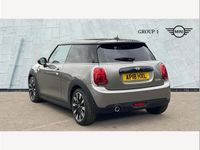 Used Mini Cooper Hatch 134 HP (98 kW) 2018 Silver Hatchback