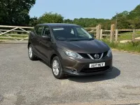Used Nissan Qashqai Acenta 2017 Bronze SUV