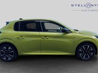 Used Peugeot 208 Allure 99 HP (72 kW) 2024 Yellow Hatchback