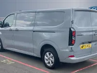 Begagnad Ford Transit Custom Limited 232 HK (170 kW) 2025 Van