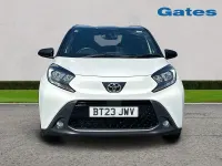 Used Toyota Aygo X 72 HP (52 kW) 2023 White SUV