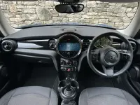 Used Mini Cooper Classic 134 HP (98 kW) 2022 Blue Hatchback