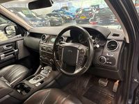 Używany Land Rover Discovery 4 S 255 KM (187 kW) 2015 Niebieski SUV
