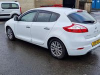 Used Renault Mégane III 2014 White Hatchback