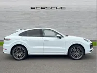 Used Porsche Cayenne 340 HP (250 kW) 2019 White SUV