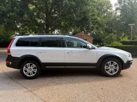 Used Volvo XC70 SE 2015 White Estate
